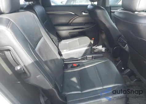 2015 Toyota Highlander Limited Platinum V6/Limited V6 из США, поврежденный, VIN 5TDDKRFH9FS13544